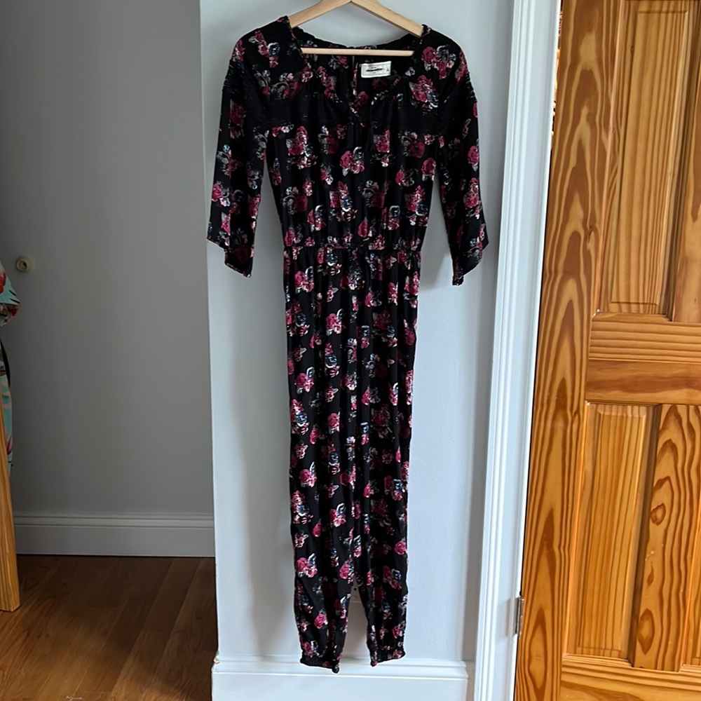 Abercrombie Kids L romper floral